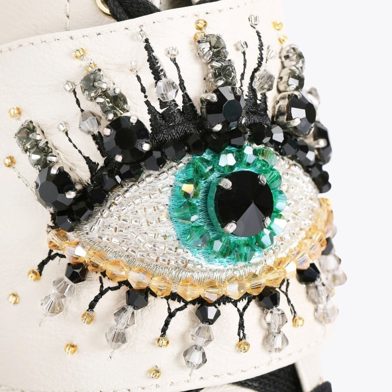 Kurt Geiger Sutton Eye Bone | SNNK6578